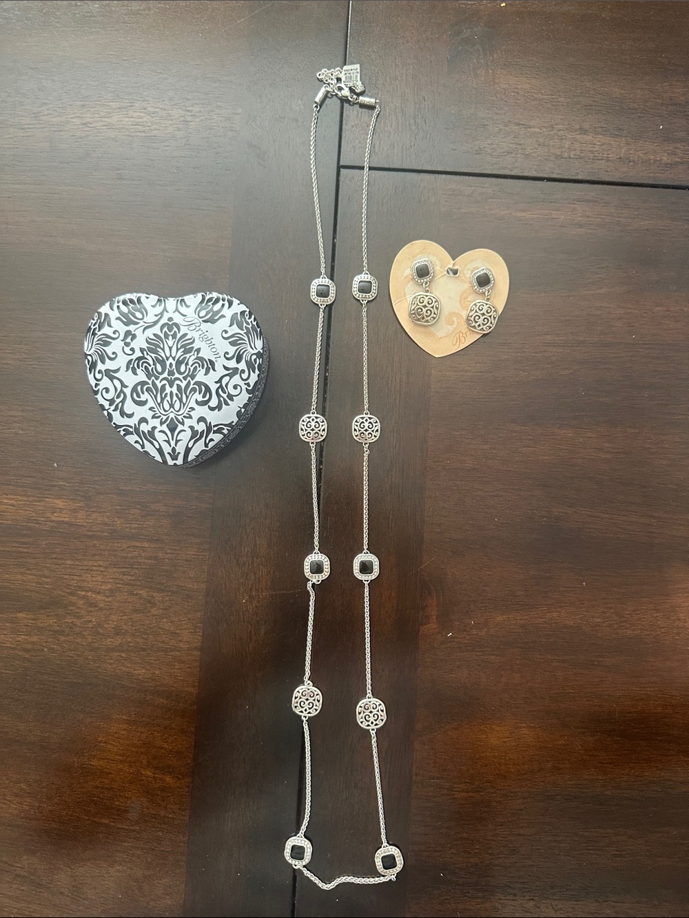 Brighton Shadow Play necklace and earrings